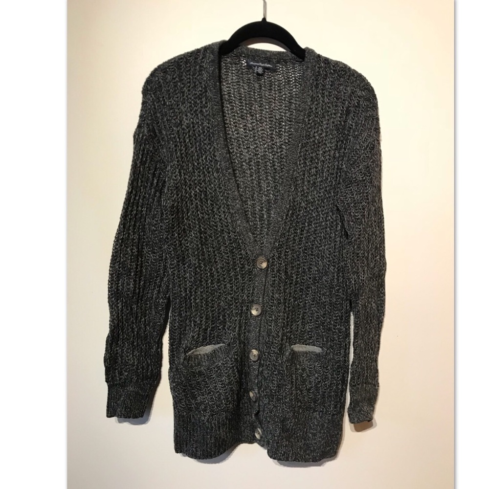 Gray knit American Eagle cardigan